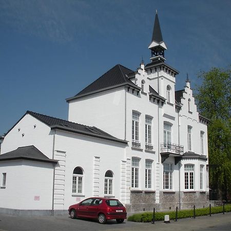 B&B Kasteel De Windt Nieuwkerken-Waas 외부 사진