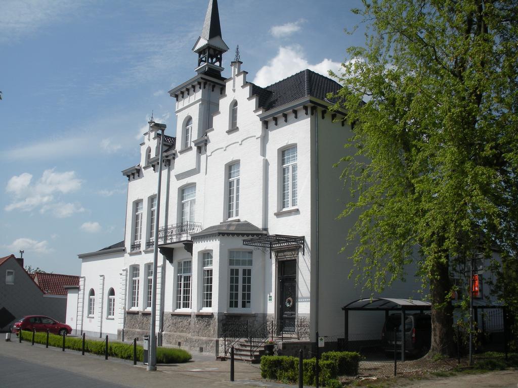 B&B Kasteel De Windt Nieuwkerken-Waas 외부 사진